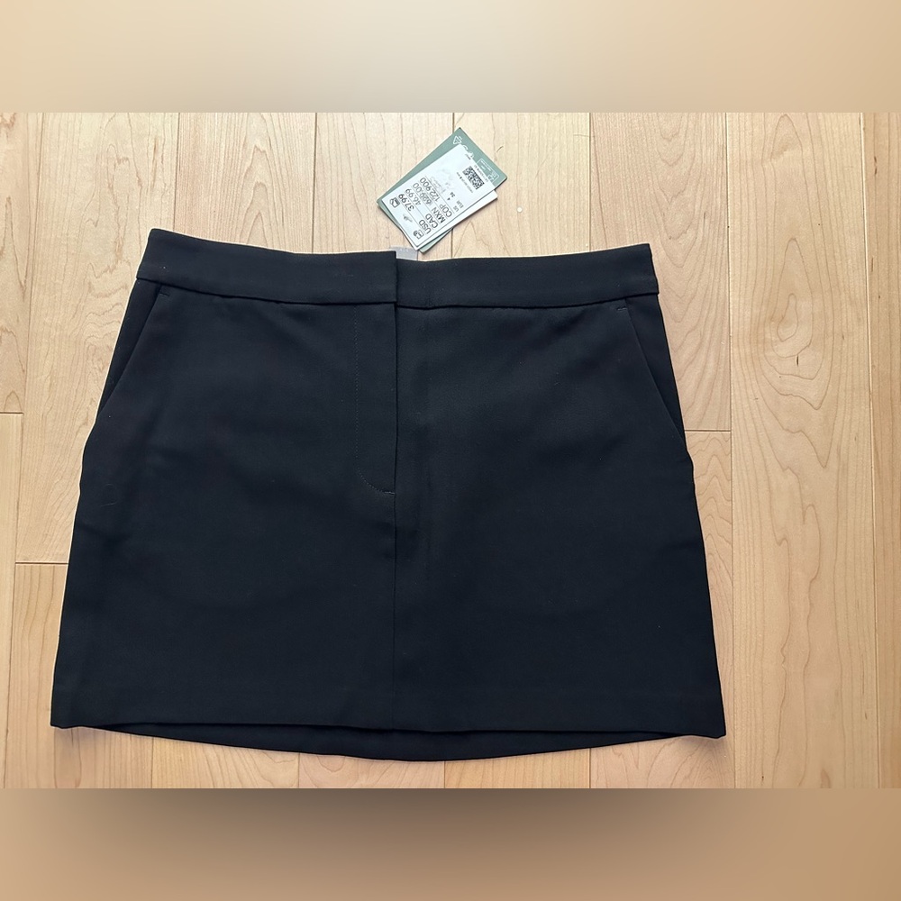 BNWT- H&M Mini Dress Pant/Business/Work Black Skirt (4)
